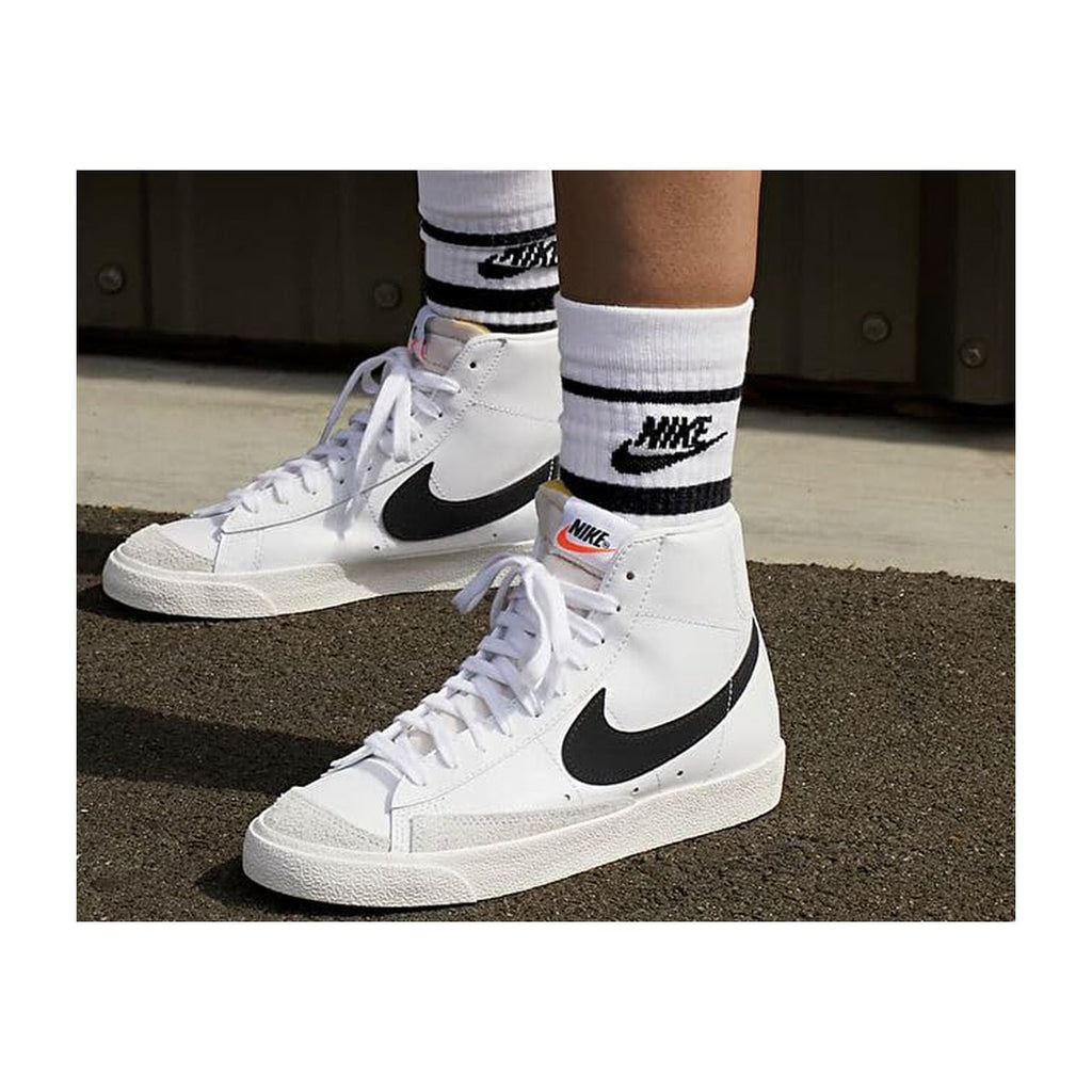 Nike Women's Blazer Mid 77 VNTG White/Black