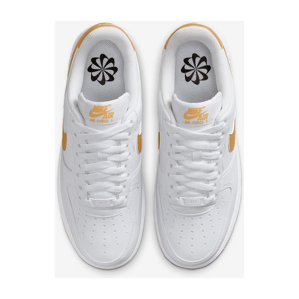 Nike Women's Air Force 1 07 Le Low Gold White/Metallic
