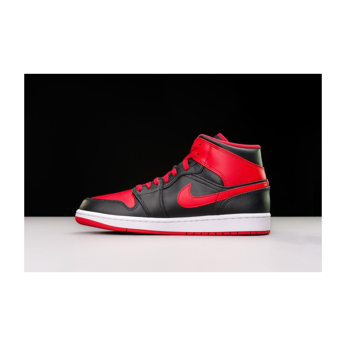 Nike Men's Air Jordan 1 Mid Black, Fire Red, White