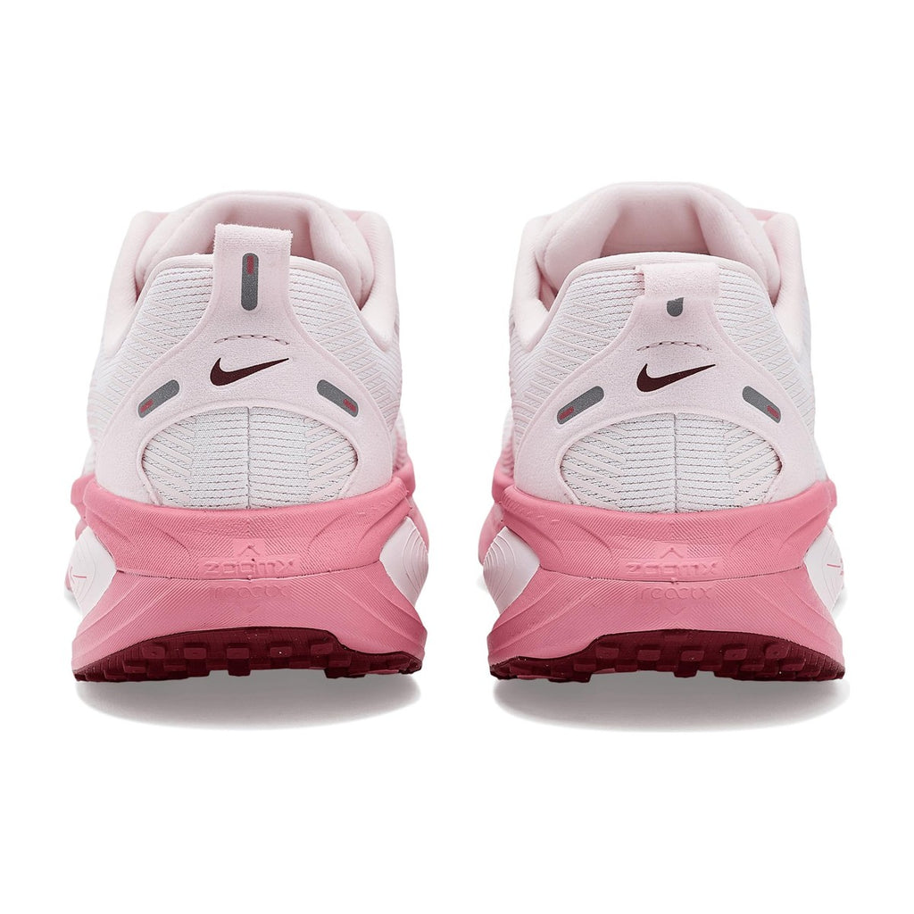 Nike Women's Running Vomero 18 in and Pink White/Peony/Pearl Pink/Team Red